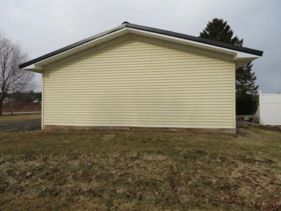 7021 Vermont Route 100, Troy, VT 05868 - #2