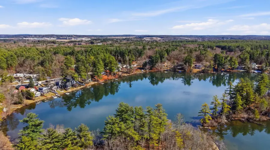 65 Sebbins Pond Drive, Bedford, NH 03110 - #3