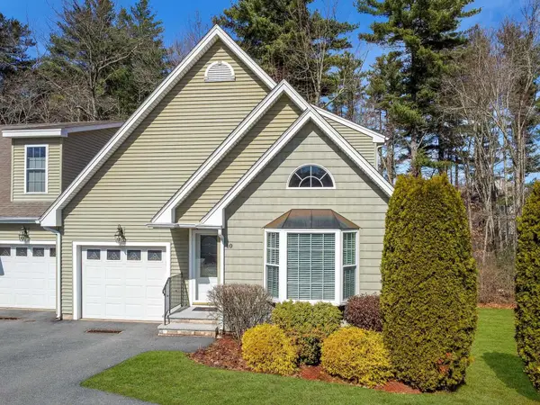 10 Town Village Drive, Salem, NH 03079