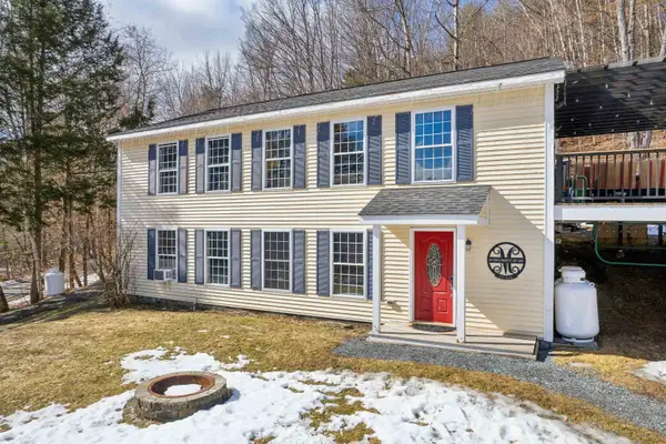 19 Davry Way, Woodstock, VT 05091