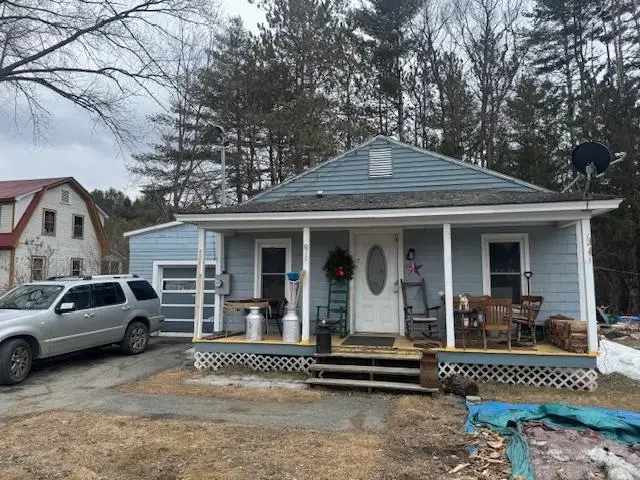 612 Pleasant Street, Saint Johnsbury, VT 05819 - #3