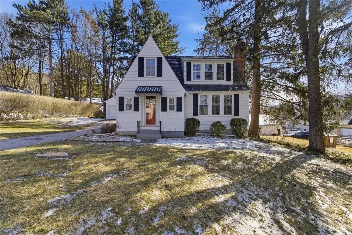 303 Prospect Street, Bennington, VT 05201 - #1
