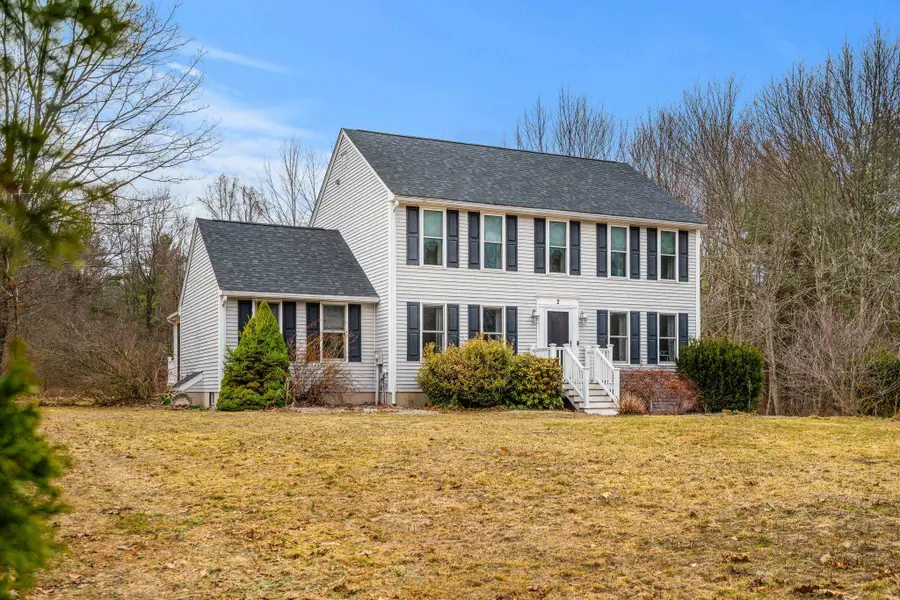2 Sara Beth Lane, Londonderry, NH 03053 - #2