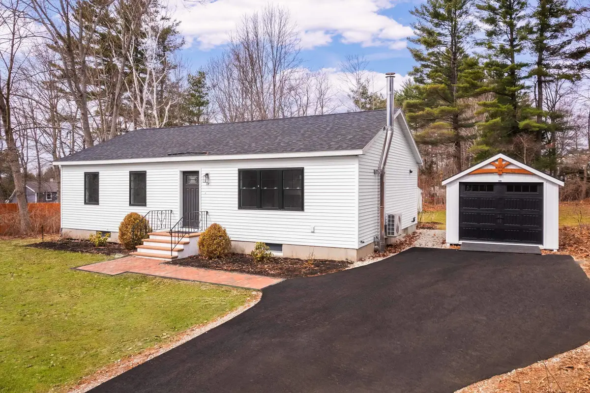 11 Ayers Lane, Dover, NH 03820 - #1