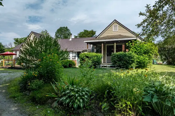 335 North Street, Chester, VT 05143