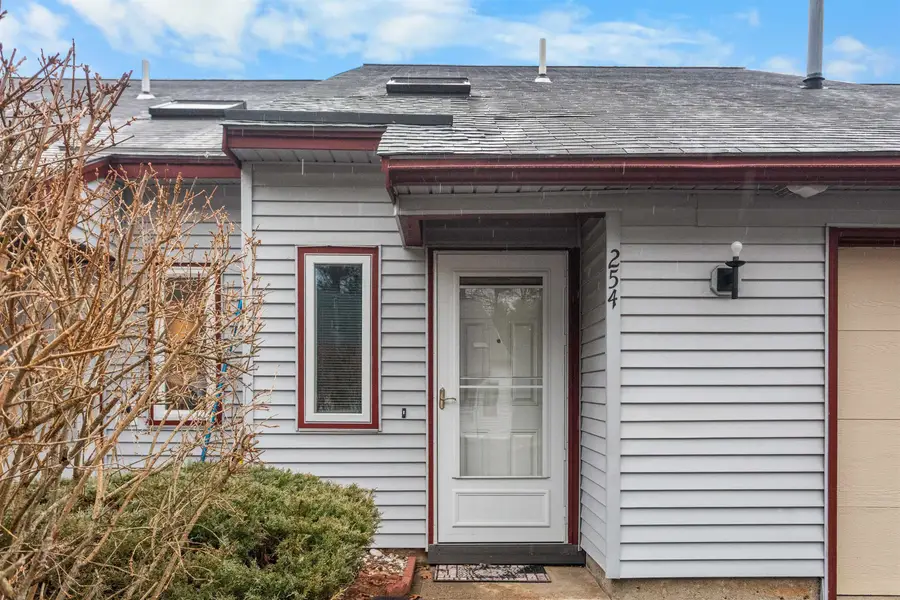 254 Stonebridge Drive, Nashua, NH 03063 - #3