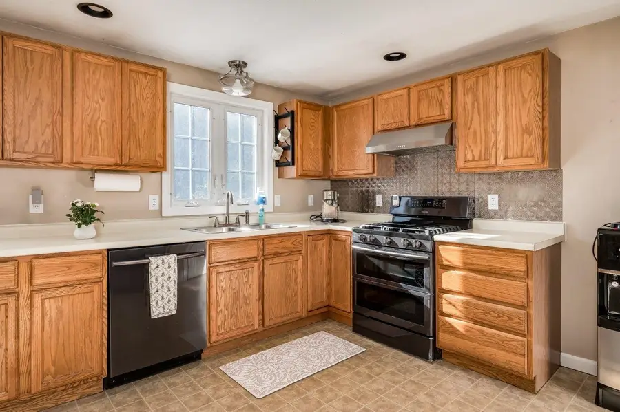 21 Holly Lane, Farmington, NH 03835 - #3