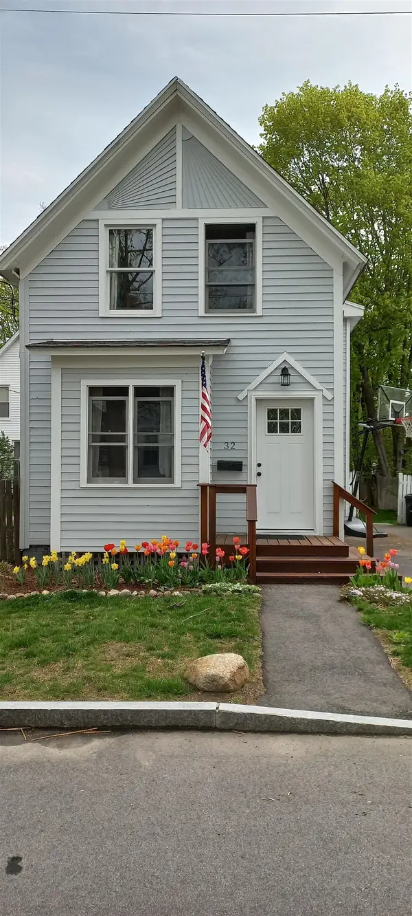 32 Stone Street, Concord, NH 03301