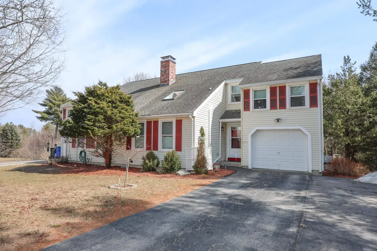 6 Karen Lane #B, Londonderry, NH 03053 - #1