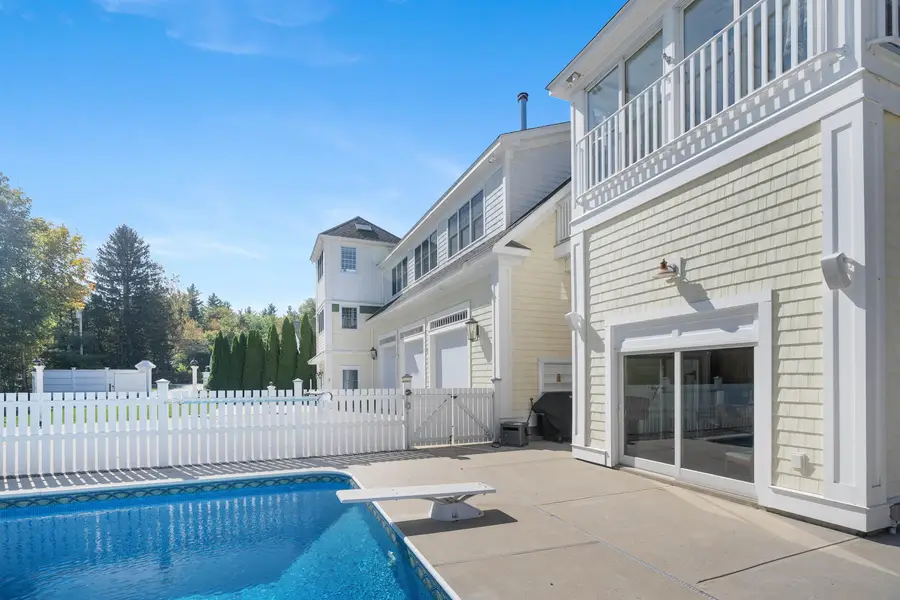 51 Pond Street, Newton, NH 03858 - #3