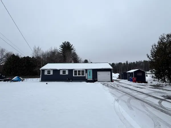 8 Johnson's Court, Milton, VT 05468