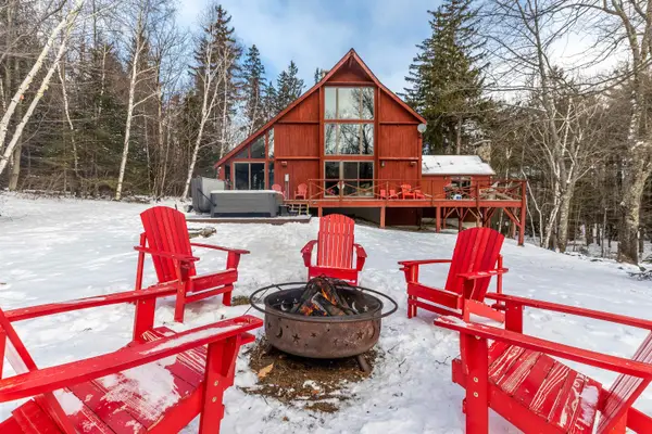 121 High Meadow Road, Winhall, VT 05340-9999