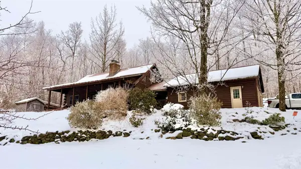 1207 Iron Gate Road, Cambridge, VT 05444