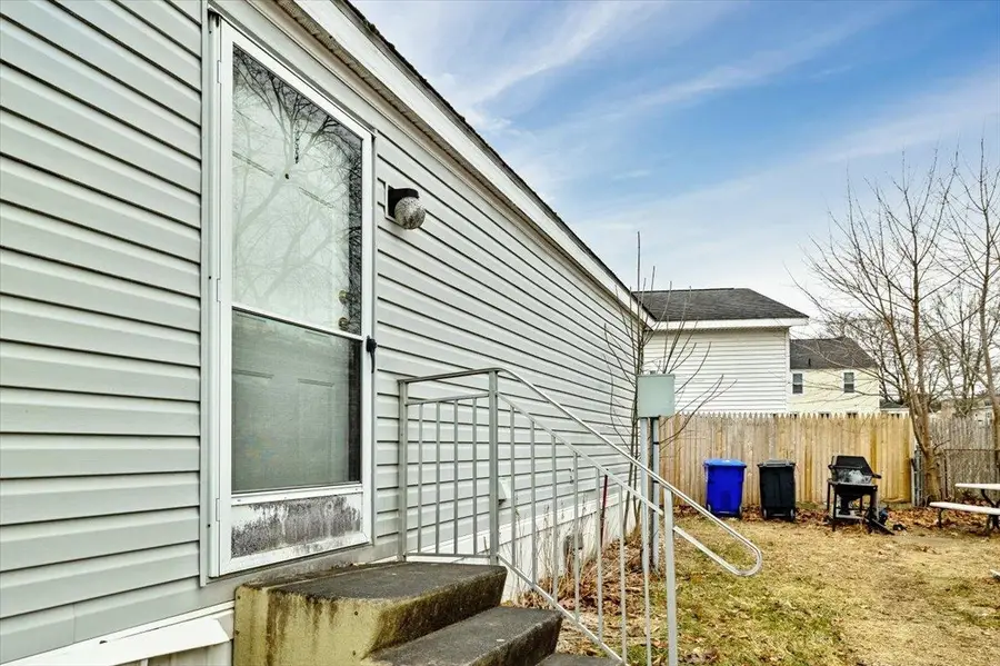 37 Avenue B, Burlington, VT 05408 - #3