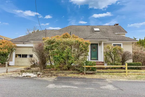 54 West Street, Swanzey, NH 03446