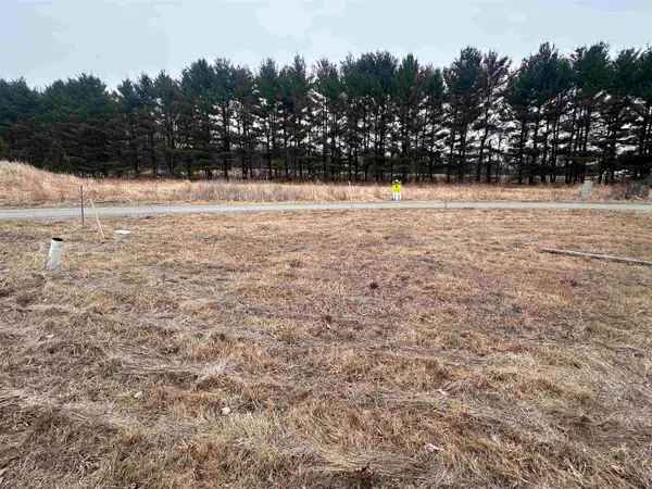 9 Common Way, Charlotte, VT 05445