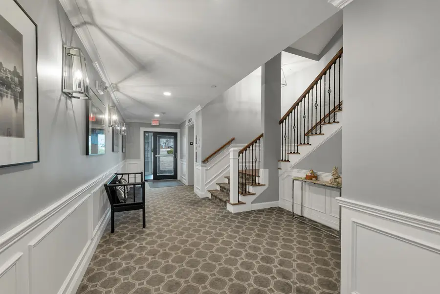 61 Acadia Lane #107, Exeter, NH 03833 - #2