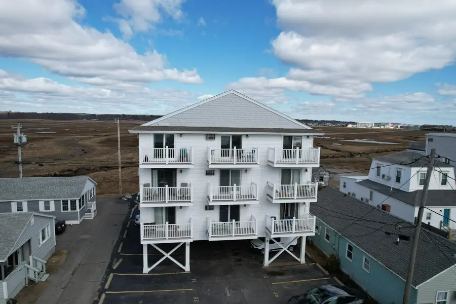 415 Ocean Boulevard #3E, Hampton, NH 03842 - #2