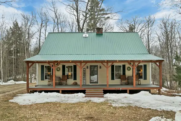 95 Turnpike Road, Campton, NH 03223