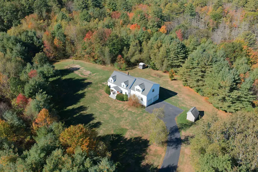 18 Shannon Way, Brentwood, NH 03833 - #2
