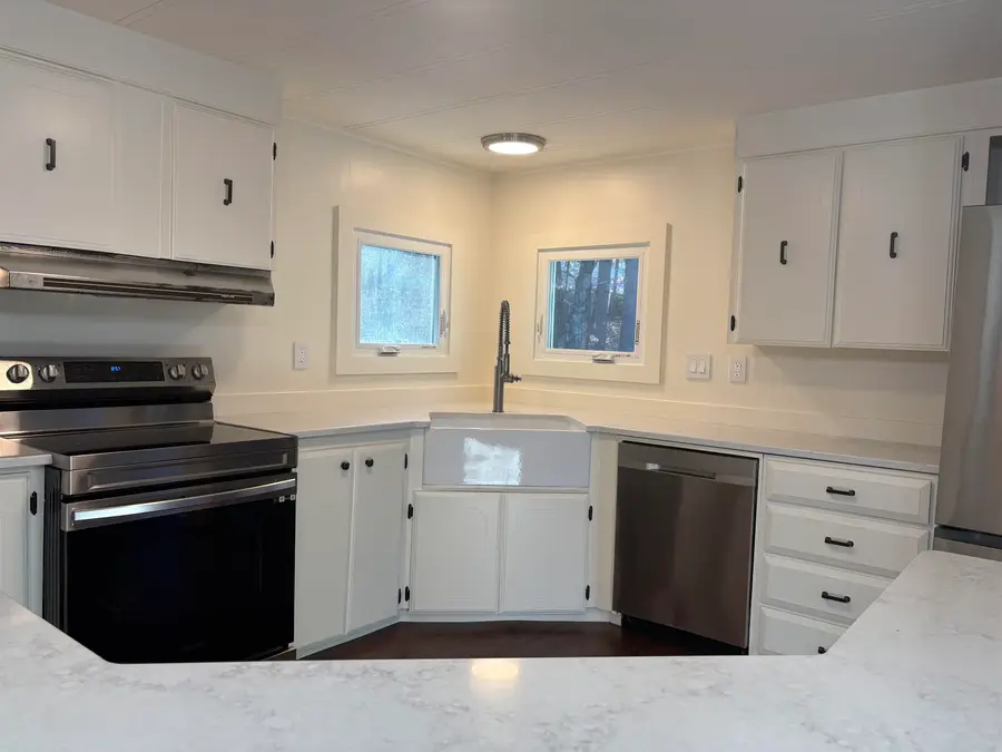 15 Edgewood Drive, Hopkinton, NH 03229 - #3