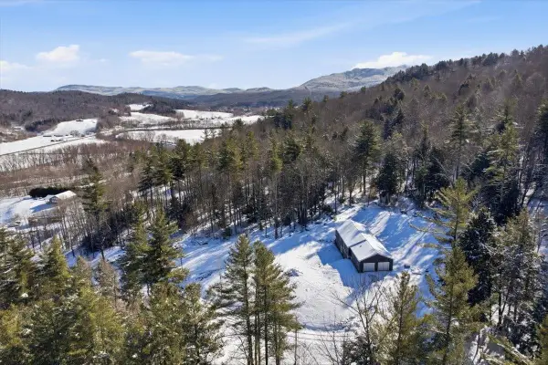 1074 Williamson Road, Cambridge, VT 05444