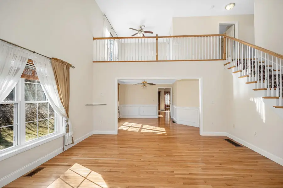 2 Prestwick Trail, Nashua, NH 03062 - #3