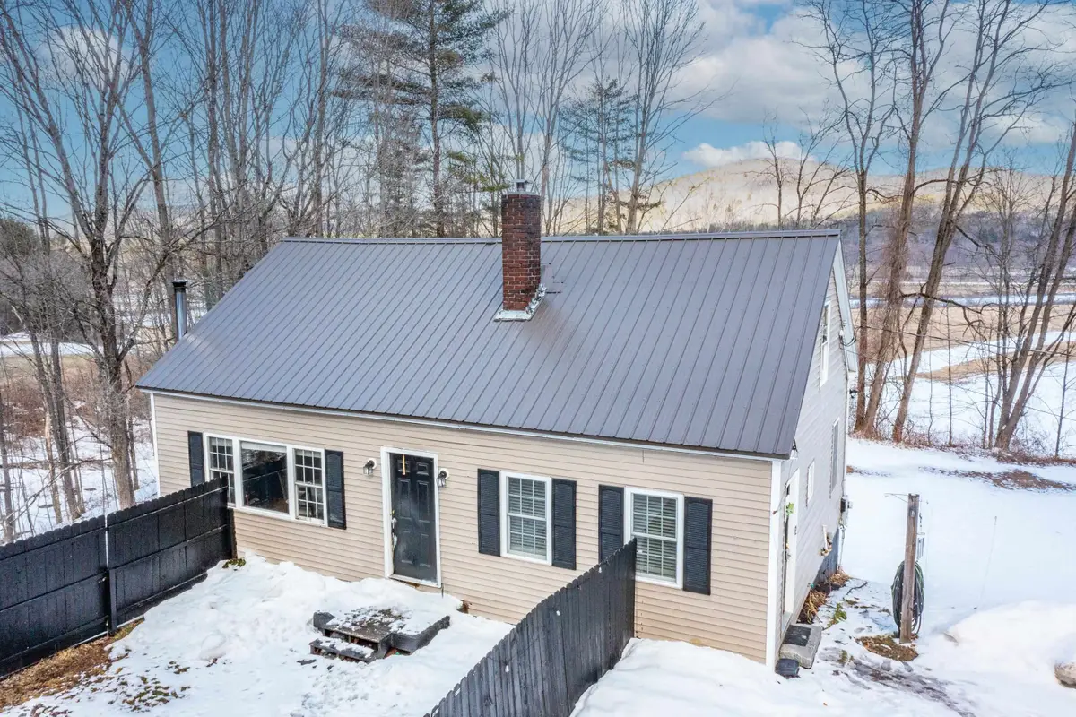451 Daniel Webster Highway, Plymouth, NH 03245 - #1