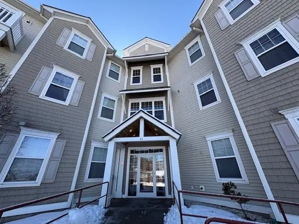 61 Pearl Street #33, Essex Junction, VT 05452