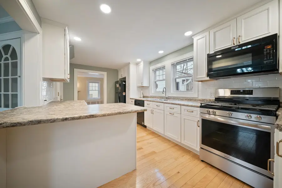 853 Union Street, Manchester, NH 03104 - #3