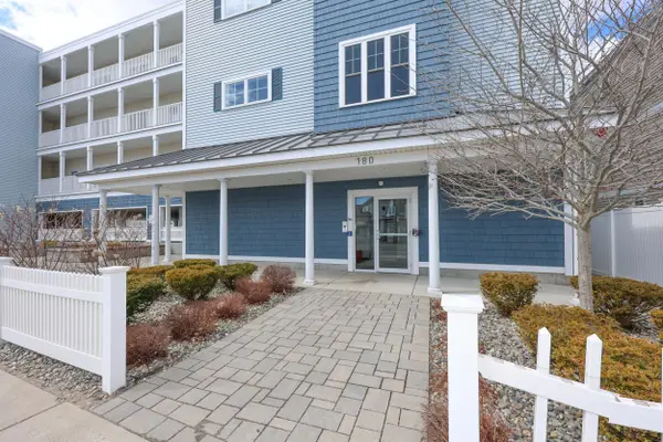 180 Ashworth Avenue #101, Hampton, NH 03842