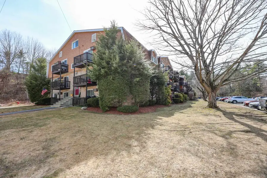 310 Brook Village Road #33, Nashua, NH 03062 - #2