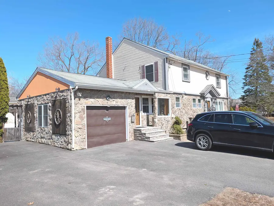 42 Celeste Street, Manchester, NH 03103 - #3