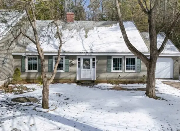 12 Laurel Circle, Wolfeboro, NH 03894