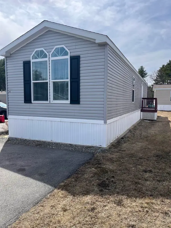 14 Dudley Court, Somersworth, NH 03878