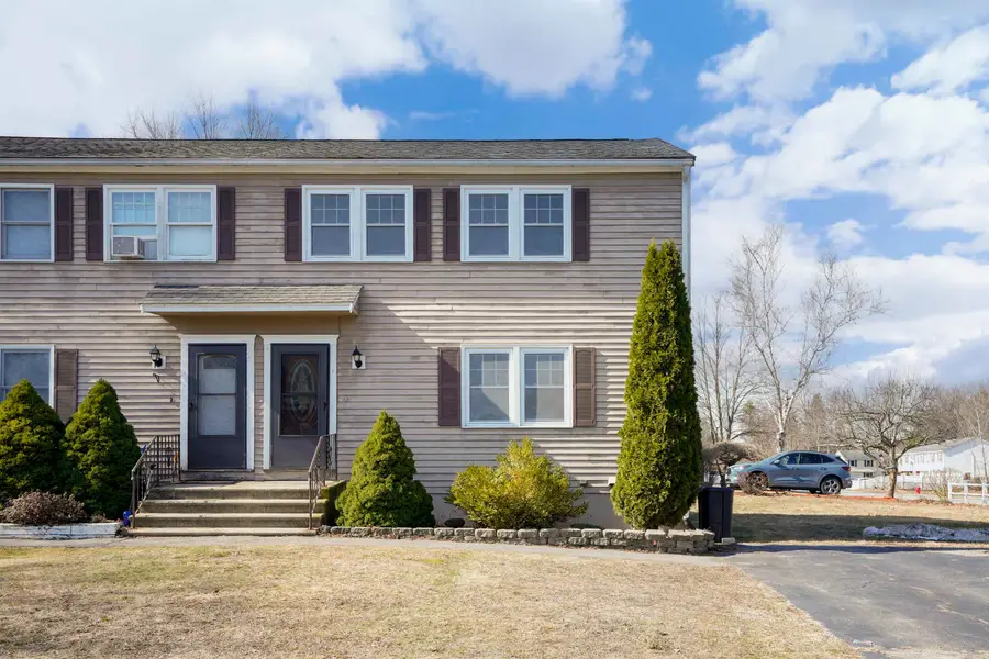 11 Phillip Road, Derry, NH 03038 - #3