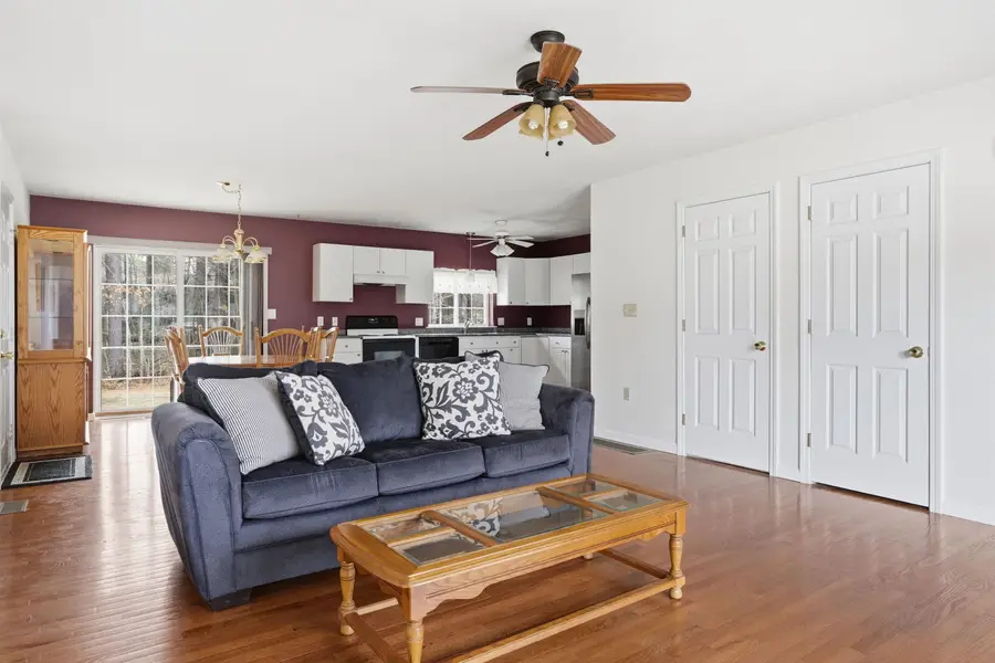 25 Independence Drive, Merrimack, NH 03054 - #3