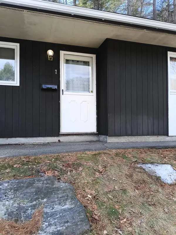 39 Brookside Drive #7, Brattleboro, VT 05301