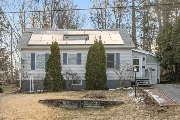 138 Foster Street, Burlington, VT 05401