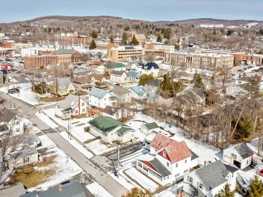 7 Sawyer Street, Saint Albans, VT 05478 - #3