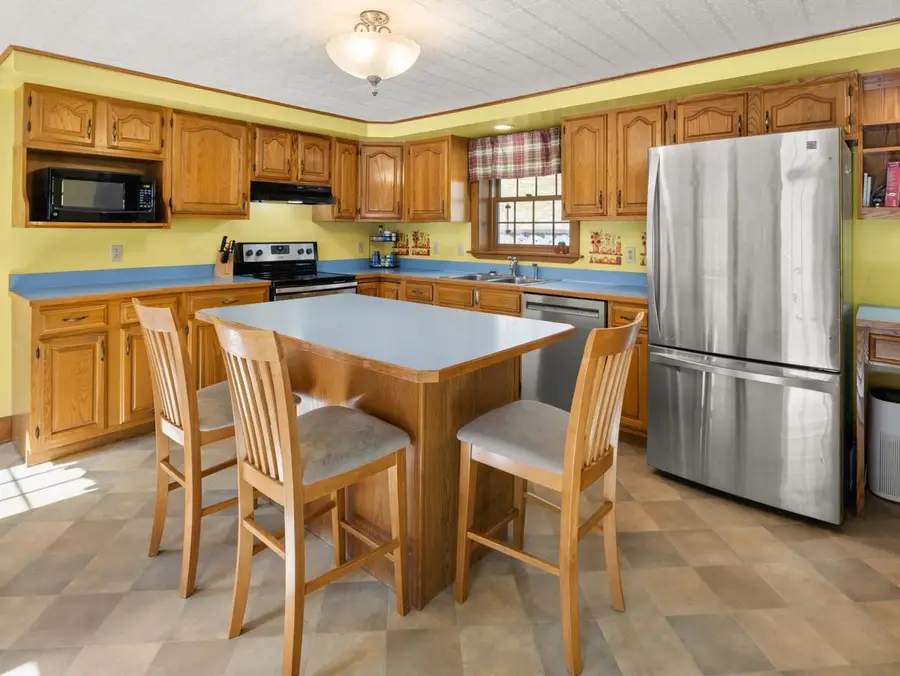 2147 North Williston Road, Williston, VT 05495 - #3