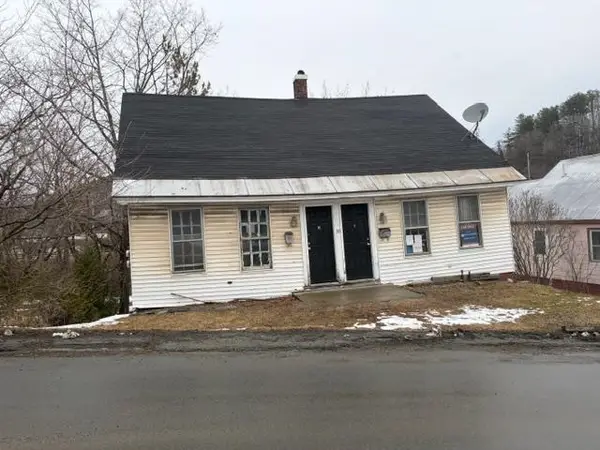 90 Mt Vernon Street, St. Johnsbury, VT 05819