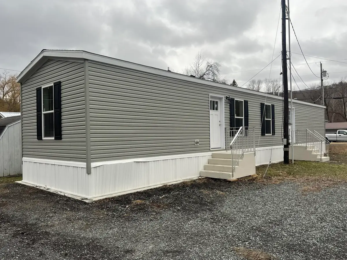 15 Blake Drive, Pownal, VT 05261 - #1