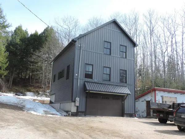 445 Whittier Highway, Sandwich, NH 03227