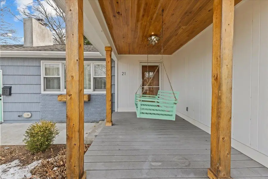 21 Cross Parkway, Burlington, VT 05408 - #2