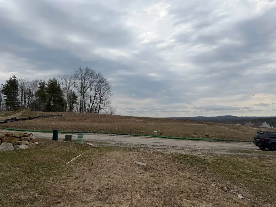 28 Eisenhower Drive, Rochester, NH 03867 - #2