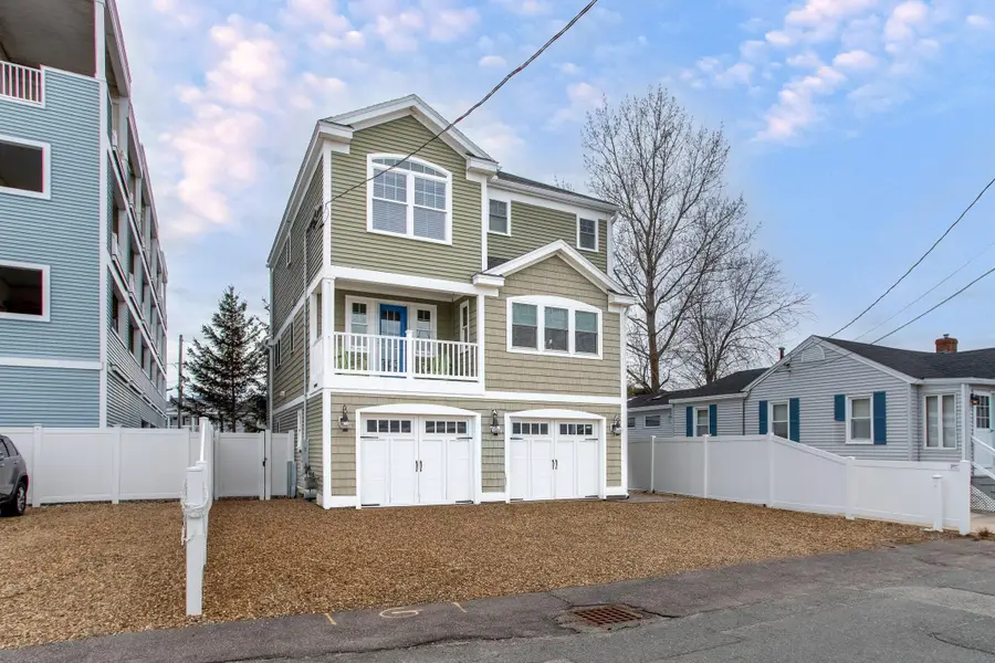 5 Fellows Avenue, Hampton, NH 03842 - #2