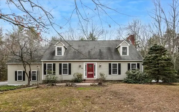 50 Hearthside Circle, Bedford, NH 03110