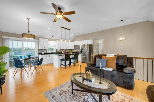 79 Pullman Street, Manchester, NH 03103