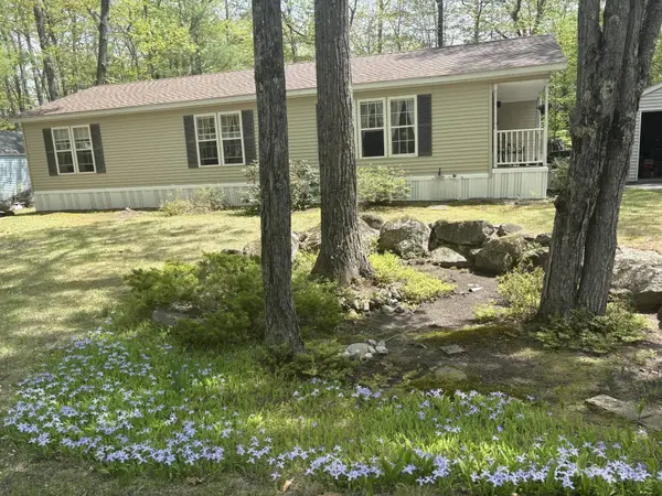 9 Kenyann Drive, Wolfeboro, NH 03894